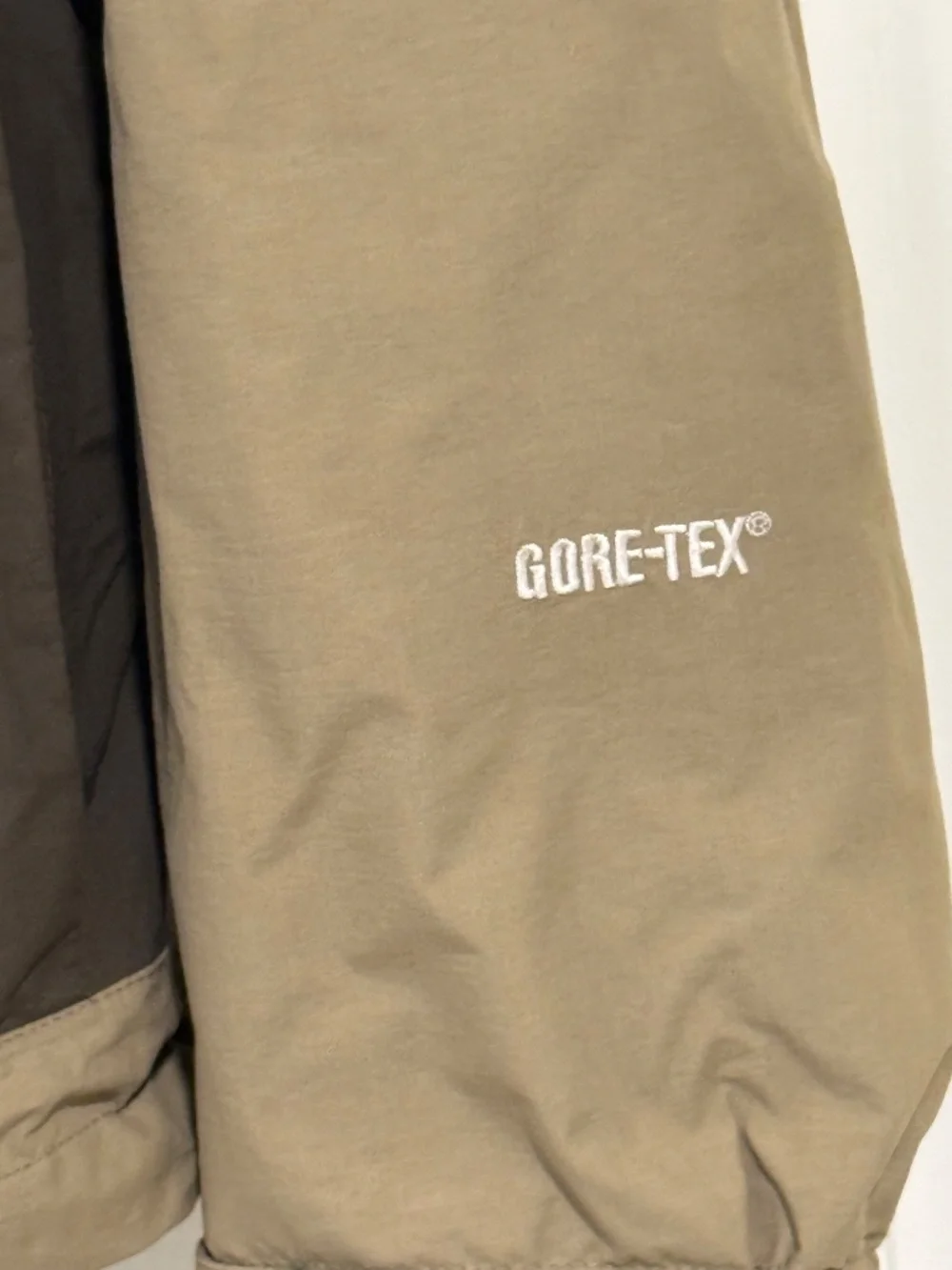 The North Face Gore-Tex Hooded Jacket Brown Tan Men’s